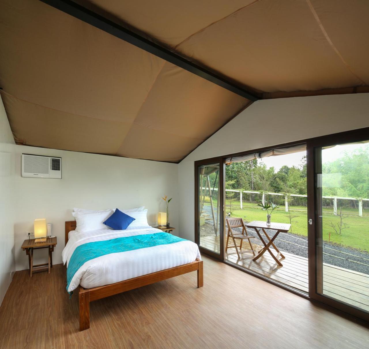 Carles Solina Beach & Nature Resort מראה חיצוני תמונה